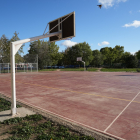 Zona de la pista deportiva en la que se construirá el polideportivo del Miguel Delibes. J. M. LOSTAU