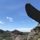 La roca 'Trollpikken', en Egersund, antes de ser objeto de vandalismo.-INGE AALBU