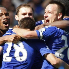 Los jugadores del Chelsea celebran la Premier en Stamford Bridge.-Foto: REUTERS / JOHN SIBLEY