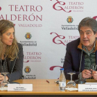 La coreógrafa, Lisi Estaras, y el director del Calderón, José María Viteri, ayer durante la presentación.-ICAL
