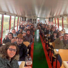 Los viajeros disfrutaron de una cata de cervezas de la provincia.-E. M.