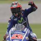 averick Viñales celebra su triunfo en el GP de Argentina.-