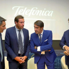 Juan Carlos Suárez-Quiñones, Óscar Puente, Adrián García y Antonio Bengoa en  la jornada ‘Castilla y León en Digital’.-ICAL