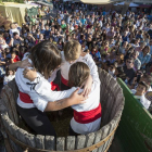 Los niños pisan la uva ayer durante la Feria de la Vendimia.-M. Á. Santos