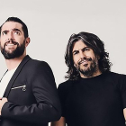 Dani Mateo junto a JJVaquero comparten escenario en el espectáculo cómico ‘Nunca os Olvidaremos’.-EL MUNDO
