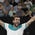 Marin Cilic celebra su clasificación para la final de Australia-DITA ALANGKARA (AP)