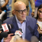 El alcalde de Caracas, Jorge Rodríguez (centro), junto a la presidenta de la oficialista Asamblea Nacional Constituyente de Venezuela, Delcy Rodríguez, en Santo Domingo, el 14 de septiembre-EFE