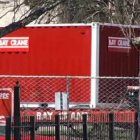 Dispositivo organizado para trasladar a un estadounidense de 453 kilos.-