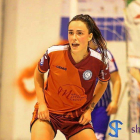 Leticia con la camiseta del Olimpus Roma.-SHEFUTSAL