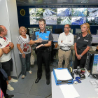 Sala de pantallas de la Policía Municipal durante su jornada de puertas abiertas por la Semana de la Movilidad.-J.M. LOSTAU