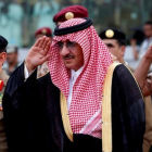 El príncipe saudí Mohamed Bin Nayef preside una parada militar en La Meca en el 2016.-REUTERS / AHMED JADALLAH