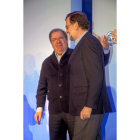 Juan Vicente Herrera y Mariano Rajoy, en un acto político en Salamanca.-ICAL