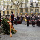 Artur Mas, en la tradicinal ofrenda floral en el monumento de Rafael Casanova.-Foto: EFE