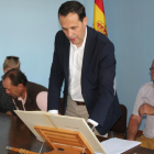 Toma de posesión de Conrado Íscar como alcalde de Matapozuelos. -@CONRADO_ISCAR