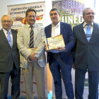 Martín Maceñido, Fernando Prados, Pablo R. Lago  y Nicolás Patino en el acto de entrega. RAQUEL P. VIECO