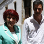 Victorina Alonso junto a Pedro Sánchez, en una imagen de archivo.-ICAL