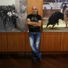 El fotoperiodista Mauricio Peña, durante la presentación de su exposición 'León entre dos siglos'-Ical