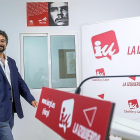 José Sarrión en la presentación del recurso a la Junta Electoral.-ICAL