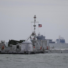 Buques de EEUU y Corea del Sur, en maniobras conjuntas, este martes en Pohang.-JEON HEON-KYUN