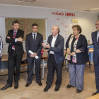 Presentación oficial de la primera Lanzadera de Empleo y Emprendimiento Solidario de Burgos a la que acuden el presidente de Fundación Caja Burgos, José María Leal; el director territorial de ‘La Caixa’, José Manuel Bilbao; el presidente de la Fundación S-ICAL