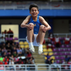 David Franco realiza una acrobacia durante un ejercicio.-EL MUNDO