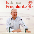 El secretario de Educación del PSOE de Castilla y León y senador, Emilio Álvarez Villazan, valora la actitud de la Junta en relación a la Lomce-Ical