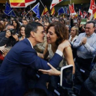 Pedro Sánchez e Irene Lozano, en un acto en Madrid.-DAVID CASTRO