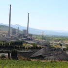 Planta térmica de Compostilla. A la derecha, fragmento del anuncio.-EM