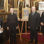 Patricia Ganado, restauradora de las obras, Juan Gonzalez, Dean de la Catedral, José Angel Rivera, director del museo catedralicio, y Bernardo Medina, director del taller de restauración de la diocesis, durante la presentación de la restauración de dos ta-Ical