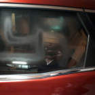 Una esvástica pintada en el coche del líder del PPC, Alejandro Fernández /-TWITTER