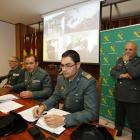 El teniente coronel de la Guardia Civil, Carlos Alonso Rodríguez, informa en rueda de prensa de la Operación Mediador Yuca por la que se ha detenido a 18 personas por la comisión de distintos delitos.-ICAL