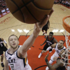Joe Ingles, en plena exhibición.-ERIC CHRISTIAN SMITH (AP)