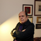El escritor, Luis López Álvarez han obtenido el Premio Castilla y León de las Letras ex aequo, en su edición correspondiente a 2015.-ICAL