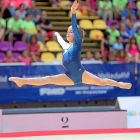 Andrea Rey, del Club Gimnasia Burgos, ayer durante su participación en los Campeonatos de España.-MONTSE ÁLVAREZ
