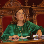 Ángeles Armisen, interviene tras ser nombrada de nuevo como presidenta.-ICAL