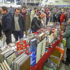 Miles de jóvenes se acercaron a la Feria de Muestras el año pasado para ver las novedades.-M. Á. SANTOS / PHOTOGENIC