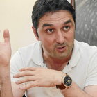 El director deportivo del Real Valladolid, Braulio Vázquez en su despacho de Zorrilla.-J.M. Lostau
