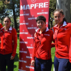 La capitana del equipo español de la Copa Federación, Conchita Martínez, posa junto a las jugadoras Garbiñe Muguruza, Anabel Medina, Carla Suárez y Sara Sorribes en las instalaciones del Club Tennis Lleida.-RFET