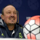 Rafa Benítez, en la rueda de prensa previa al primer partido de la pretemporada del Real Madrid, ante el Roma en Molbourne.-Foto: EFE / TRACEY NEARMY