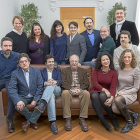 De pie, y de izquierda a derecha: Lars Jorge, María Luisa Corbacho, Ana Redondo, Sergio Domínguez, Stefano Lacolla, Jesús Ruiz y Roman Ialcic; sentados: Jordi Gimeno, José María Viteri, Oliver Díaz, Gustavo Tambascio, Carmen Solís y Paula Mendoza.-PABLO REQUEJO