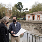 La presidenta de la CHD, Cristina Danés, visita las obras de la dársena del Canal de Castilla en Valladolid.- ICAL