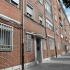 Imagen de archivo de un grupo de viviendas en un barrio de Valladolid-EL MUNDO