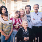 Los protagonistas de la serie de TVE-1 'Cuéntame cómo pasó', en una imagen promocional de la 18ª temporada.-