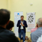 El alcalde de Valladolid, Óscar Puente, asiste a la presentación de la Cooperativa Entrevecinos Servicios Integrales.-ICAL