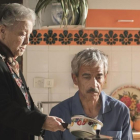 María Galiana (Herminia) e Imanol Arias (Antonio), en una imagen de la serie de TVE-1 'Cuéntame cómo pasó'.-