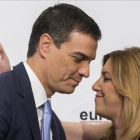 Pedro Sánchez y Susana Díaz, el pasado mes de junio en Sevilla.-EFE / JULIO MUÑOZ