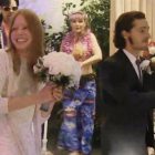 Shia LaBeouf y Mia Goth, durante su boda en Las Vegas.-TWITTER