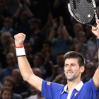 Novak Djokovic celebra la victoria en París-Bercy ante Andy Murray.-AFP / MIGUEL MEDINA