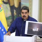 El presidente de Venezuela, Nicolas Maduro, muestra las fallas electricas del apagón.-EFE / PALACIO MIRAFLORES