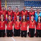 Jugadores de la UVa con la medalla tras el campeonato. / E.M.